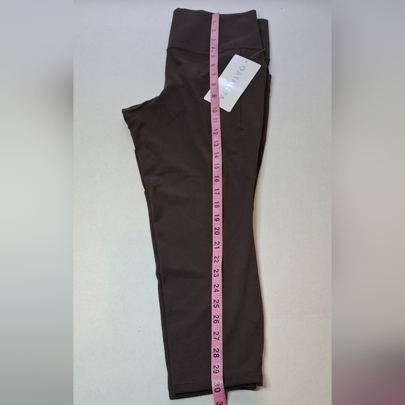 Athleta Mesh Tight - Picture 9 of 12